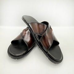 Leather Cross-Strap Sandals 001123